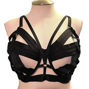 Torrid Plus Size 1 Sexy Black Cut Out Strappy Longline Lingerie Bralette Bra 1X